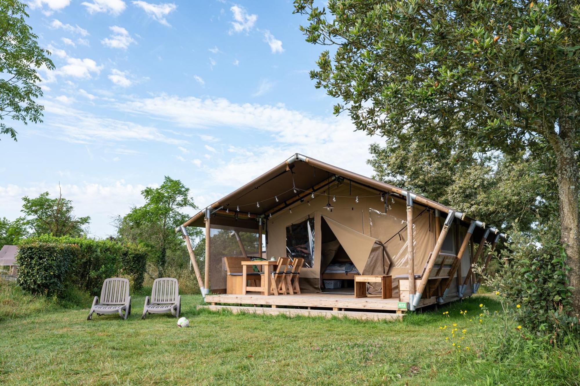 Camping Rcn La Ferme Du Latois Coëx Exterior foto