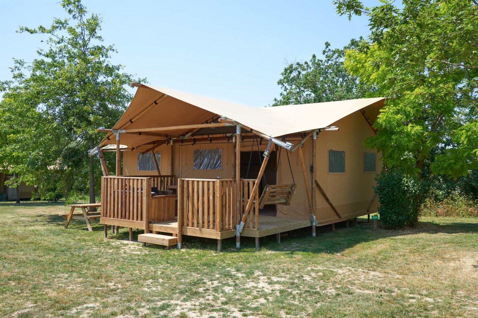 Camping Rcn La Ferme Du Latois Coëx Habitación foto